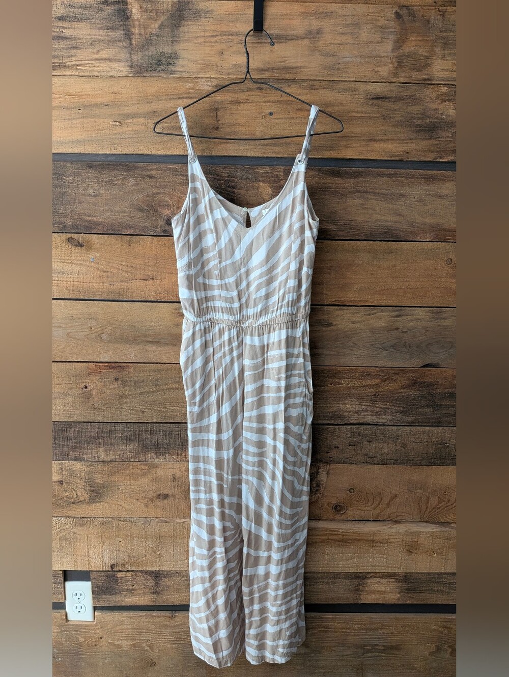 H&M Beige and White Zebra Prints Jumpsuit With Pockets